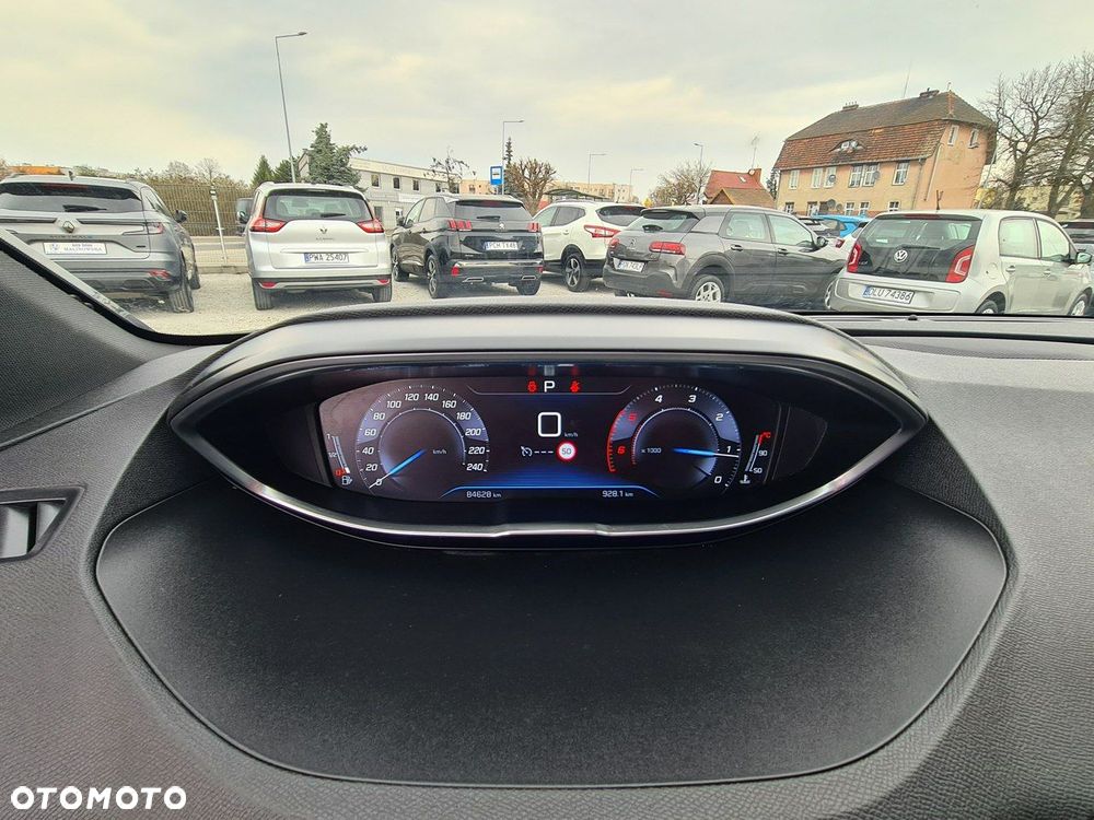 Peugeot 5008 1.5 BlueHDi Allure Pack S&S EAT8 - 20