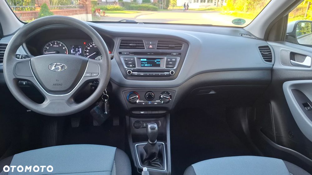 Hyundai i20 1.2 BlueDrive Comfort - 14