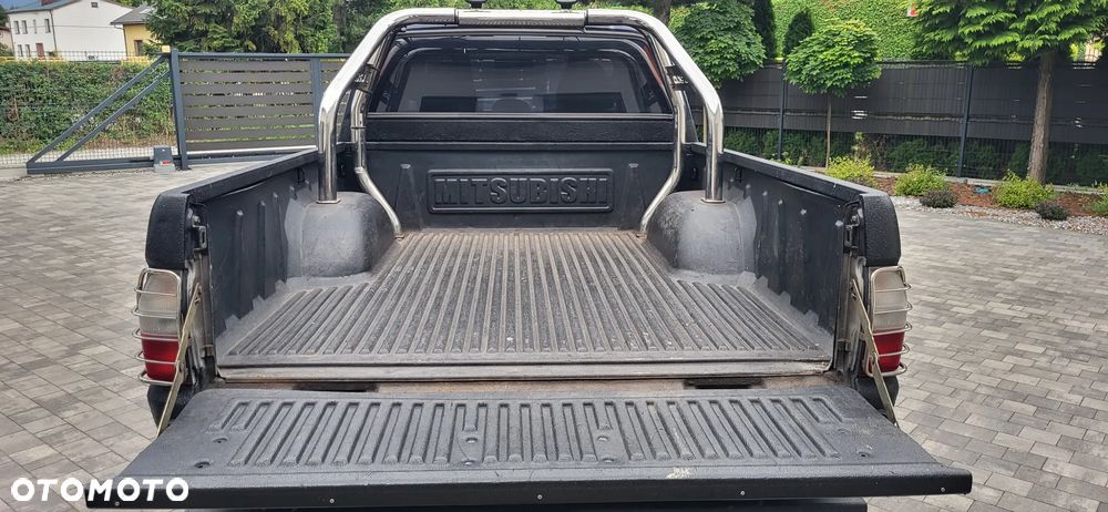Mitsubishi L200 - 7