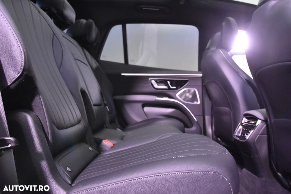 Mercedes-Benz EQS - 12