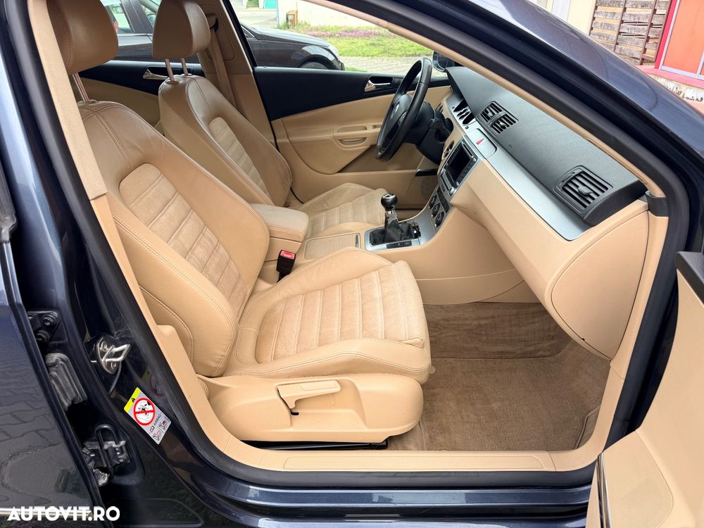 Volkswagen Passat 2.0 TDI DPF 4Motion Highline - 9