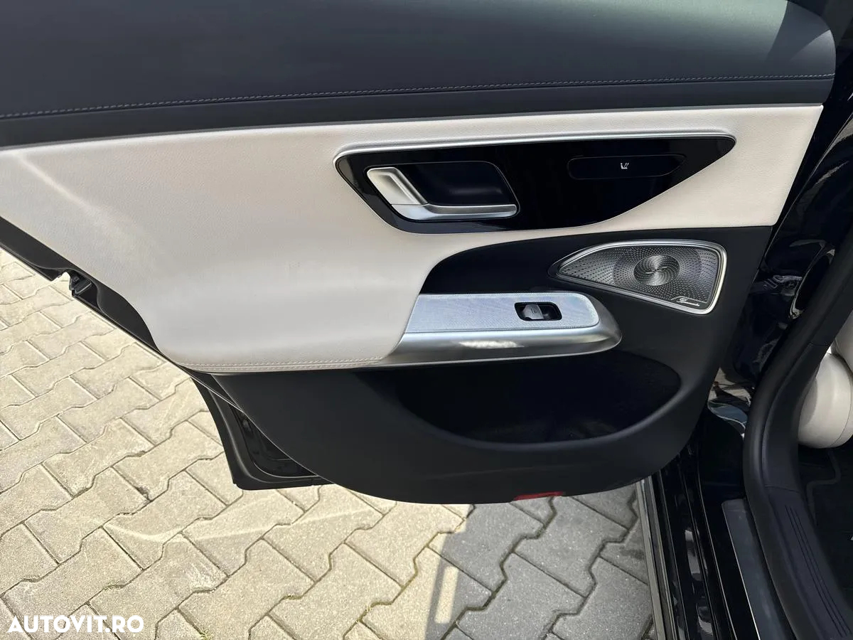 Mercedes-Benz E 220 d T 4Matic 9G-TRONIC Edition AMG Line - 14