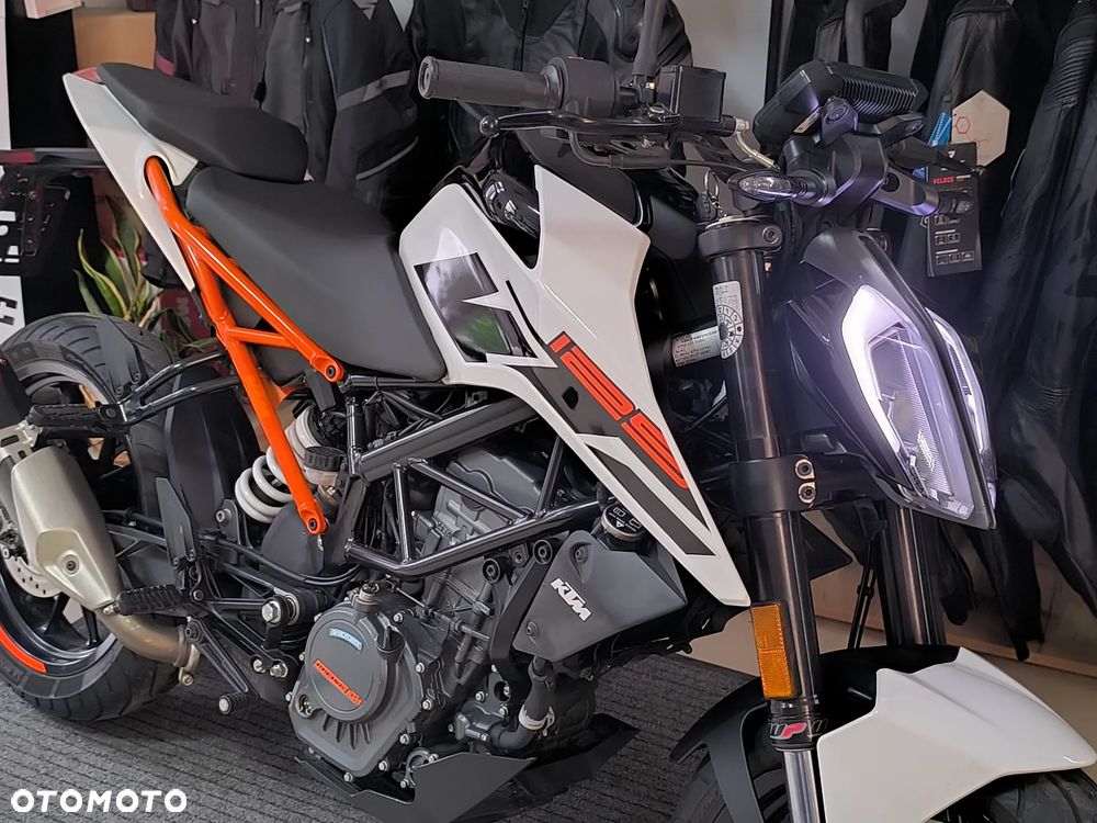 KTM Duke 125 - 20