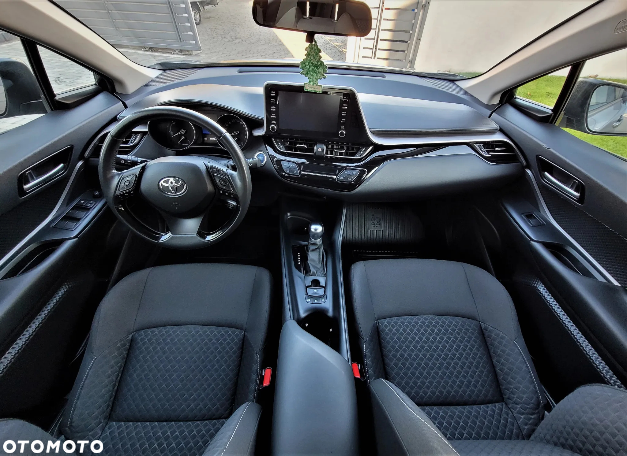 Toyota C-HR 1.8 Hybrid Dynamic - 13