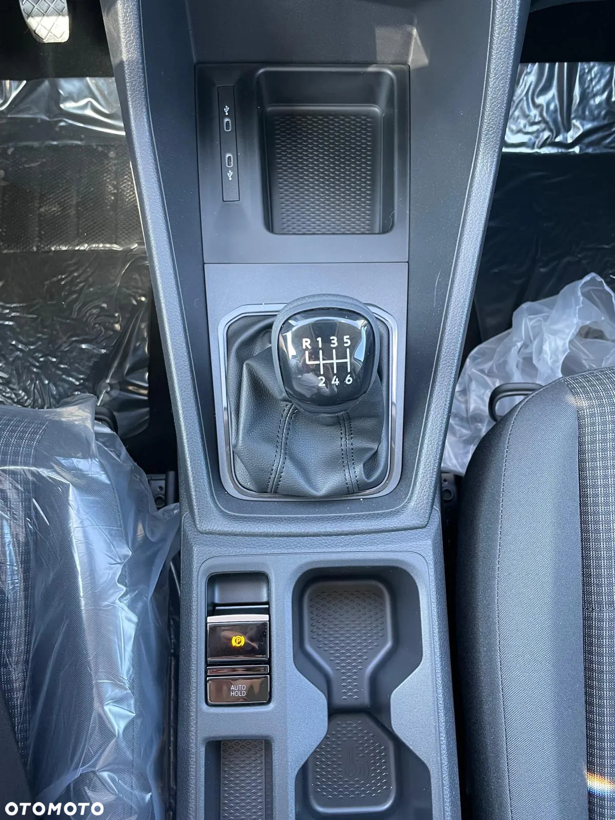 Volkswagen Caddy Cargo - 23
