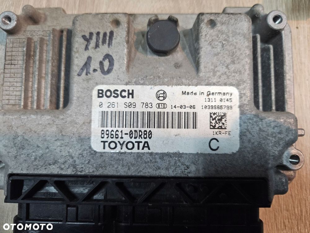 toyota yaris iii 12-17 1.0 komputer stacyjka zestaw - 2