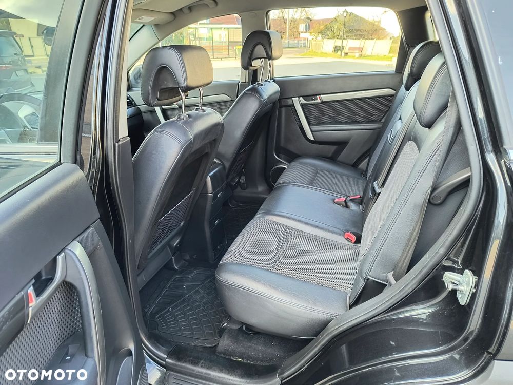 Chevrolet Captiva 2.4 4WD 7 Sitzer LT - 8