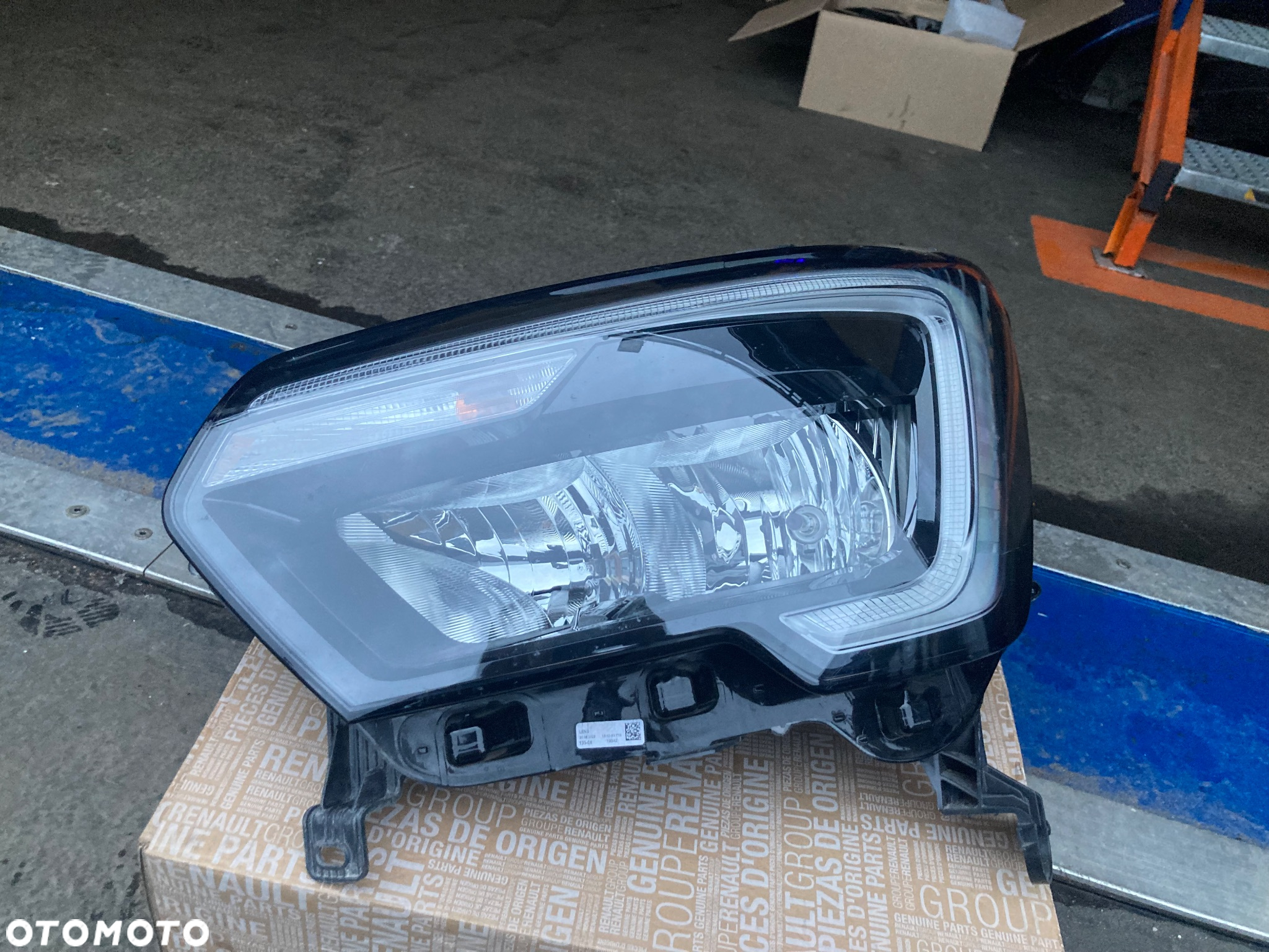 RENAULT MASTER 3 III LIFT 4 IV LAMPA PRZEDNIA LEWA REFLEKTOR LEWY PRZÓD przedni LED Ledowa  Wwa - 4