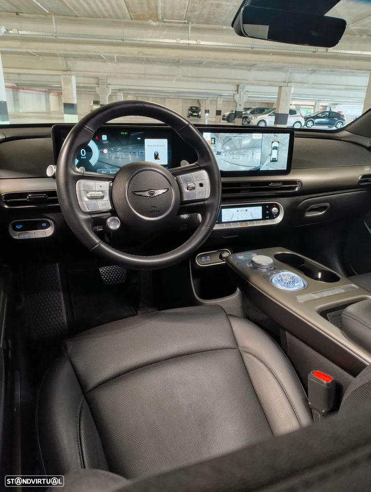 Genesis GV60 - 30