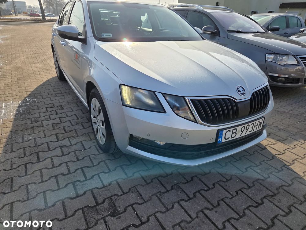 Skoda Octavia 1.6 TDI Active - 2