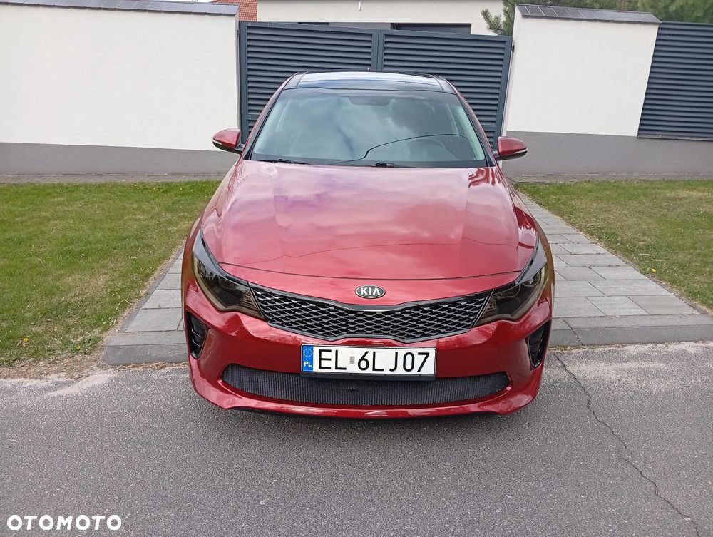 Kia Optima - 4