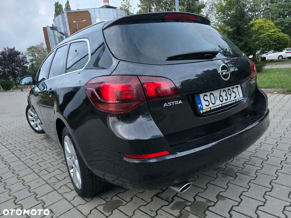 Opel Astra 1.4 T Cosmo - 19