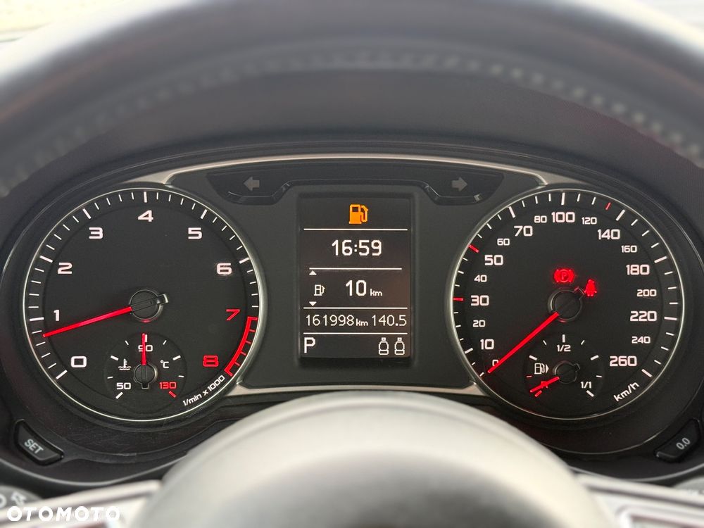 Audi A1 Sportback 1.4 TFSI S tronic S line Sportpaket - 23