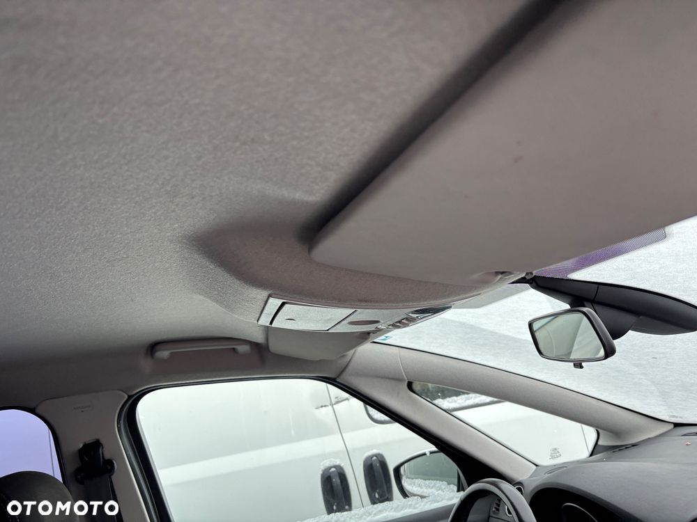 Ford S-Max - 36