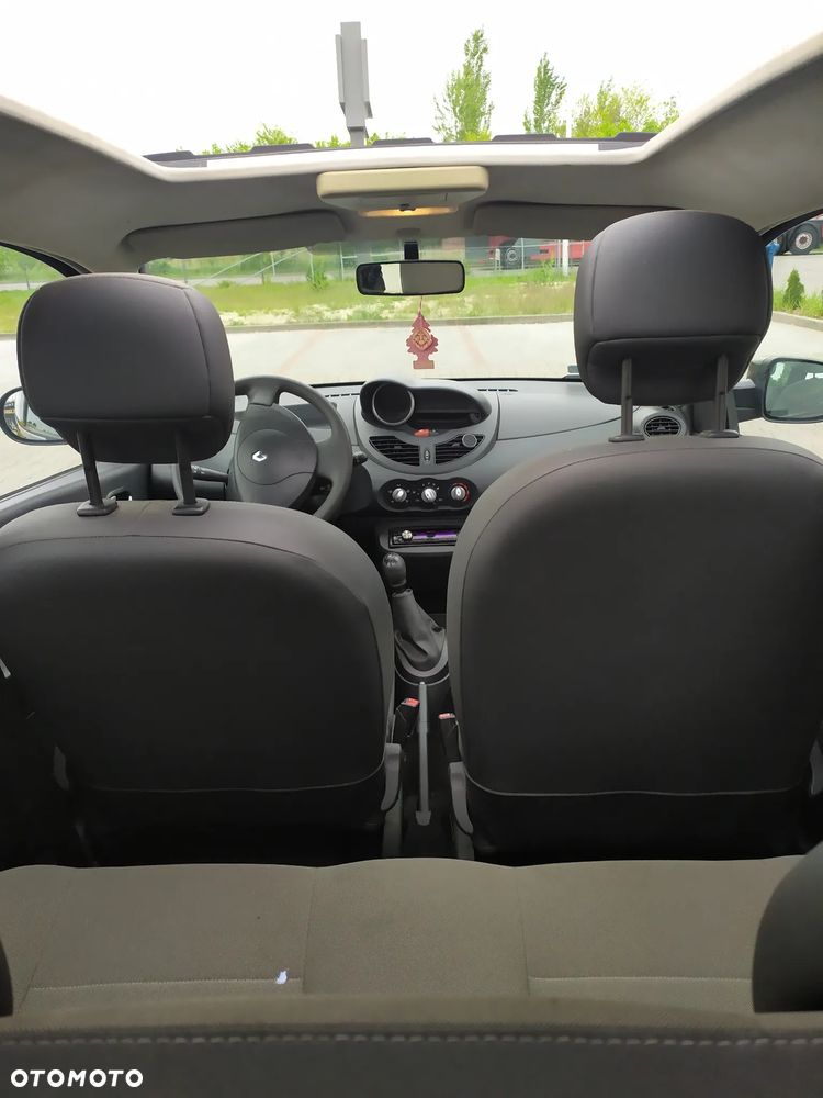 Renault Twingo 1.2 LEV 16V 75 eco2 - 6