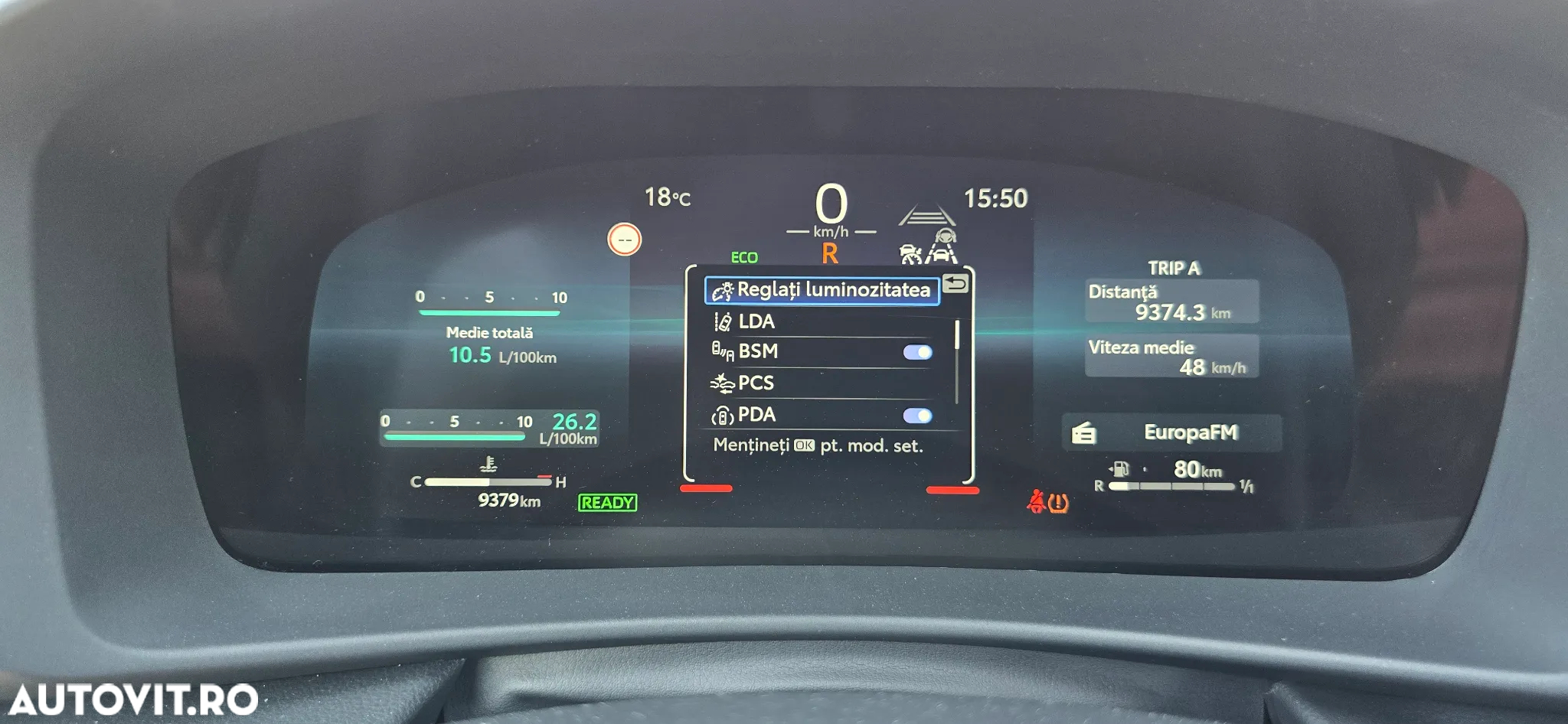 Toyota C-HR 1.8 Hybrid Team Deutschland - 16