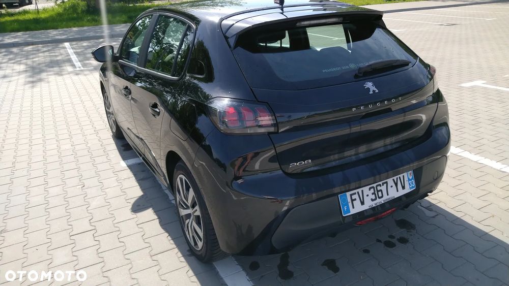 Peugeot 208 1.2 PureTech GPF Allure S&S - 8