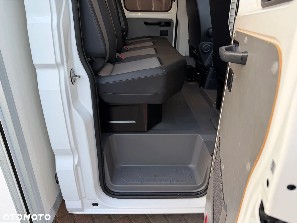 Volkswagen Crafter Doka Brygadówka HDS - 26