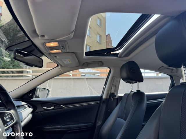 Honda Civic 1.5 T Executive - 28