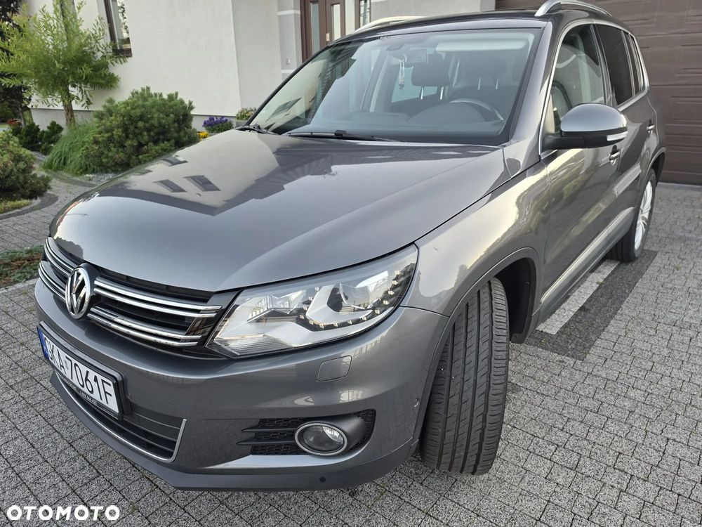 Volkswagen Tiguan 2.0 TDI DPF 4Motion BlueMotion Technology DSG Lounge Sport & Style - 21