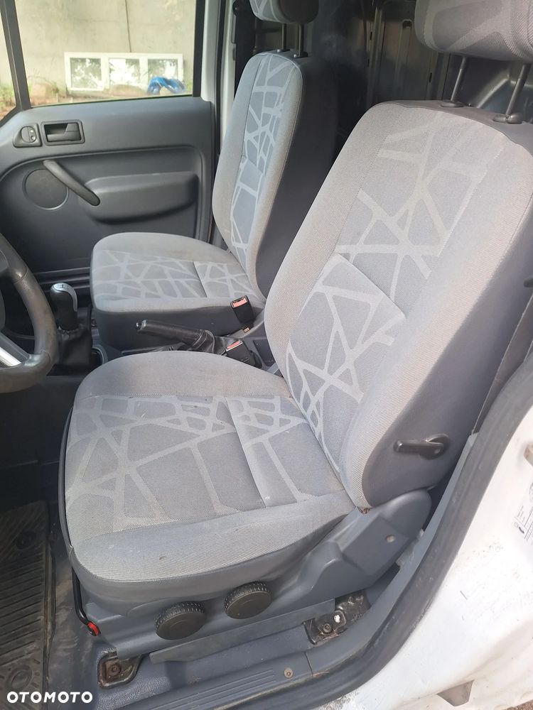 Ford Transit Connect - 3