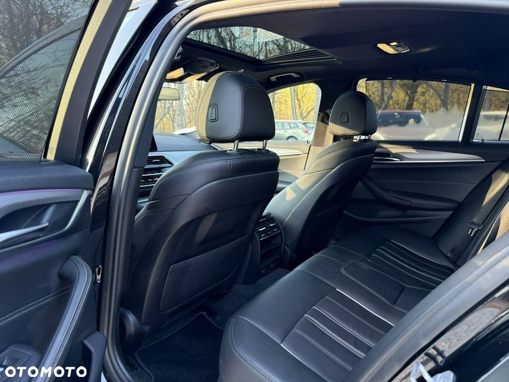 BMW Seria 5 - 17