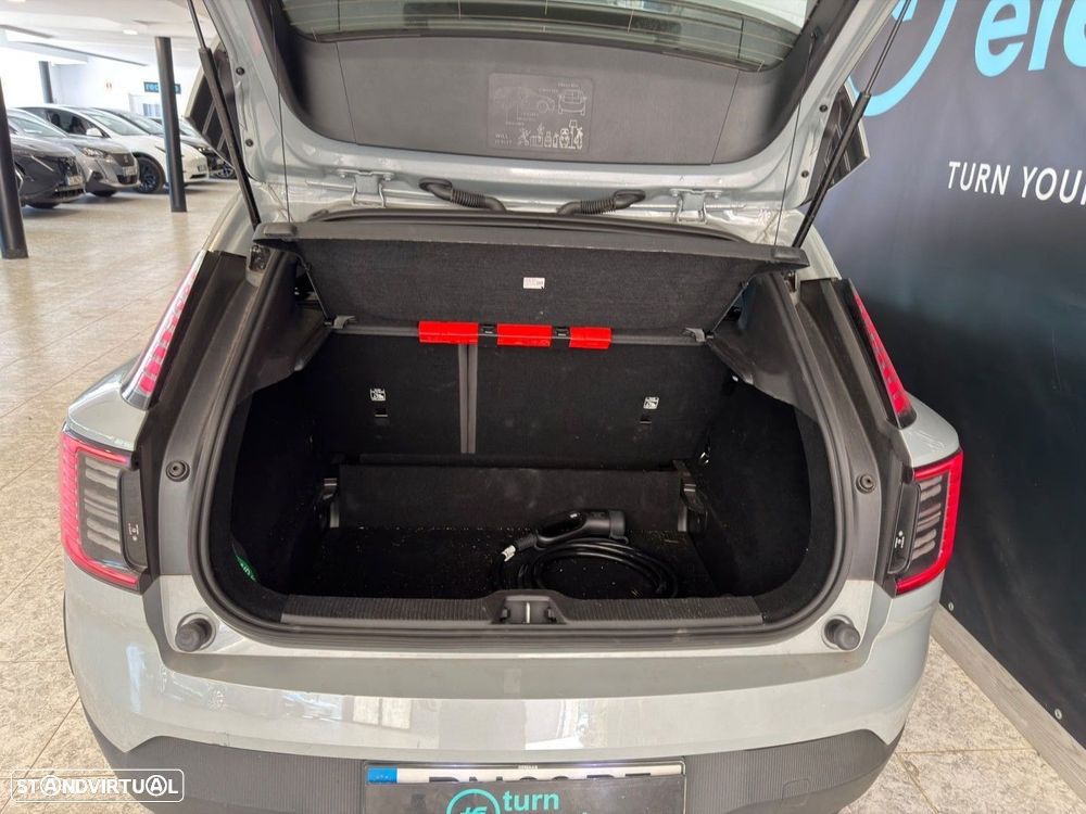 Volvo EX30 51 kWh Single Motor Core - 7