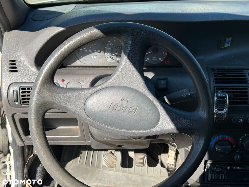 Fiat Punto - 15