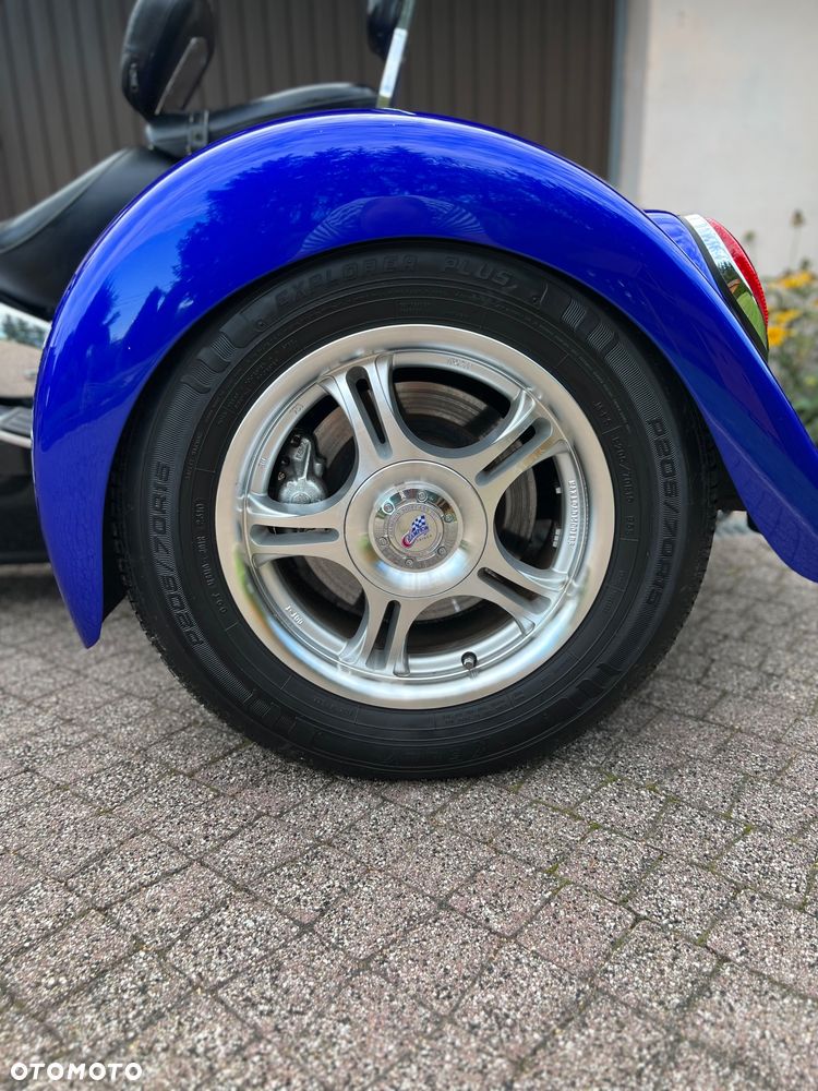 Honda VTX - 25