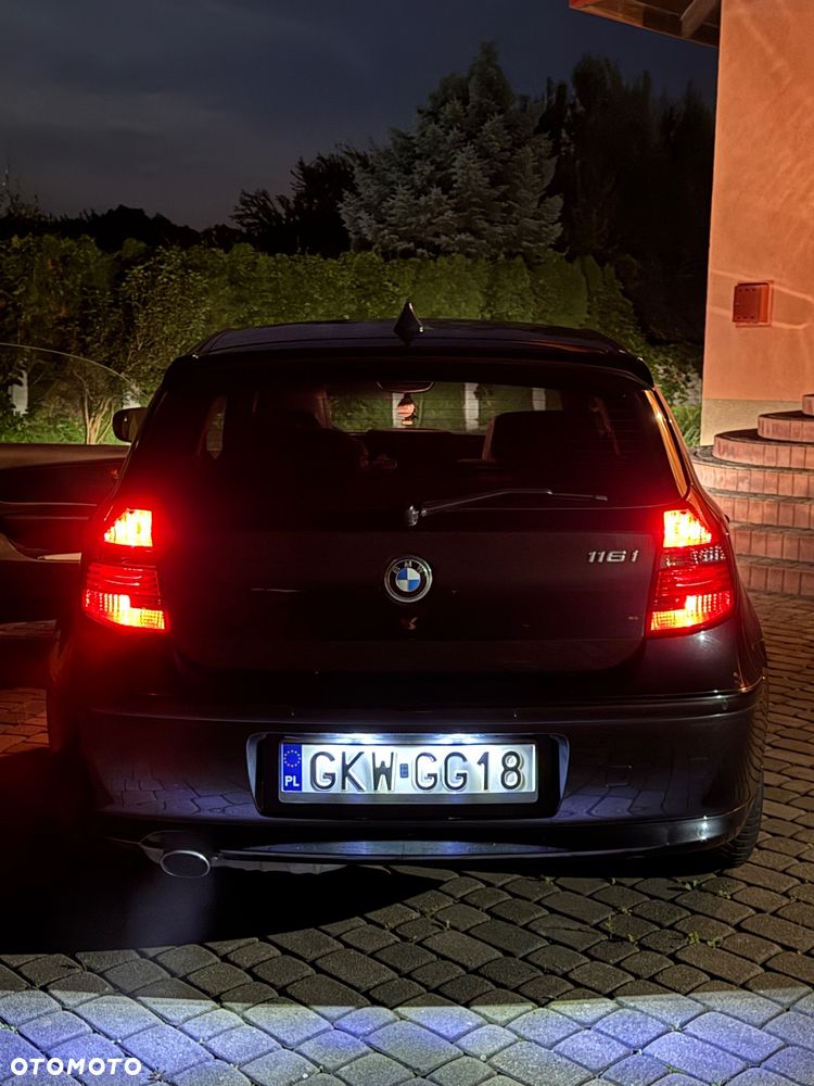 BMW Seria 1 116i - 5