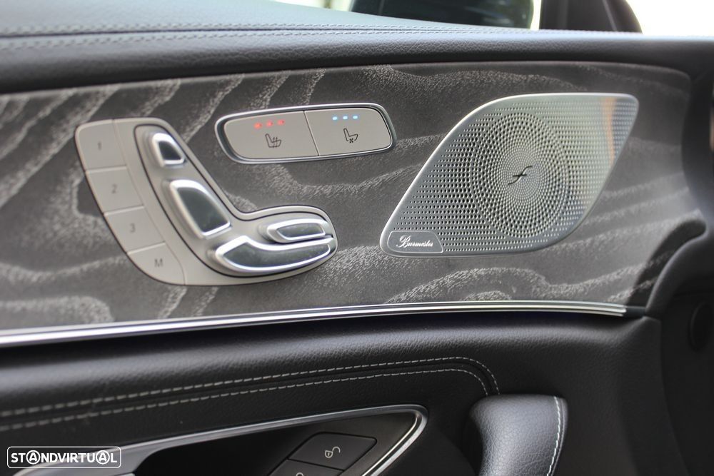 Mercedes-Benz CLS 300 d 4Matic - 19