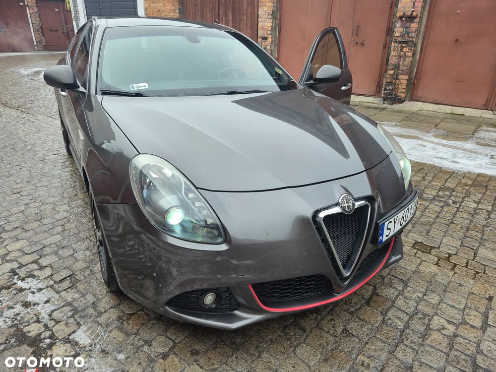 Alfa Romeo Giulietta 2.0 JTDM Distinctive - 5