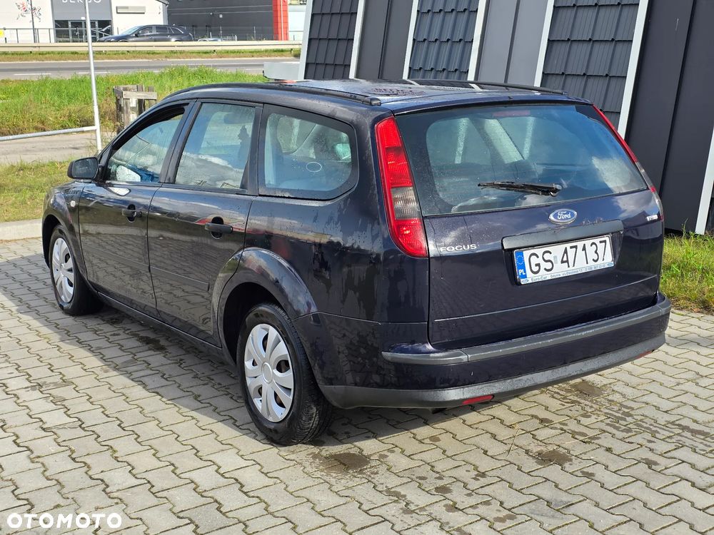 Ford Focus 1.8 TDCi Ghia - 6
