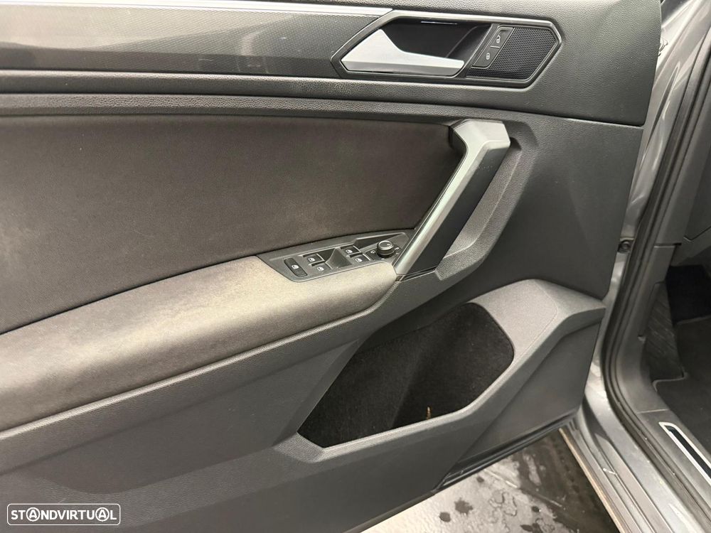 VW Tiguan 2.0 TDI Confortline - 13