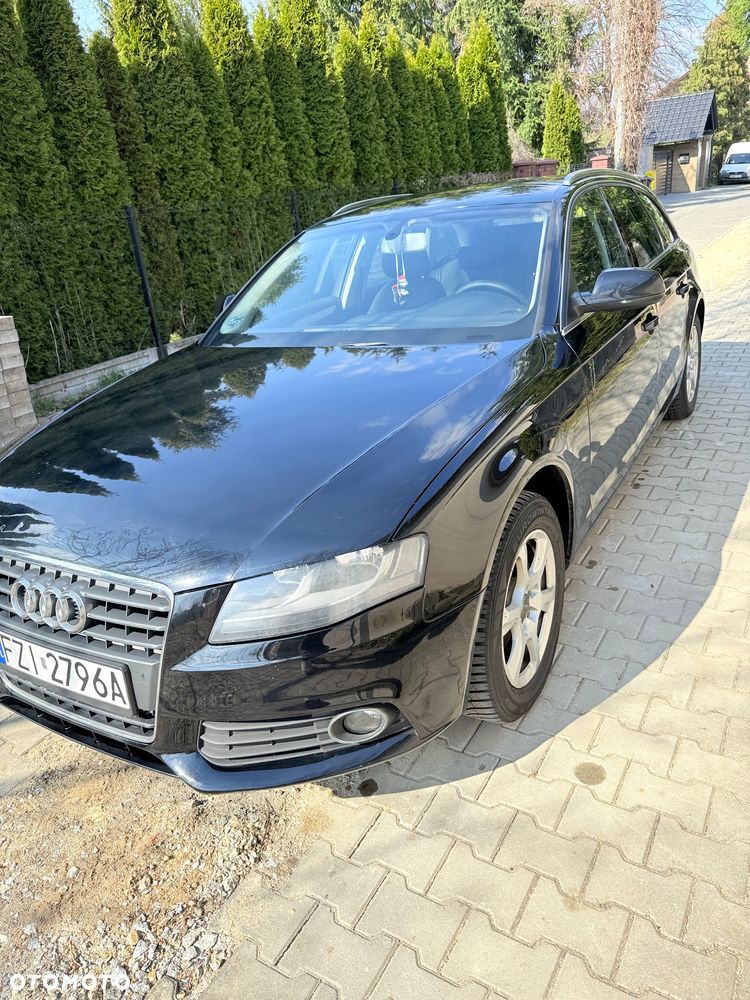 Audi A4 Avant - 1