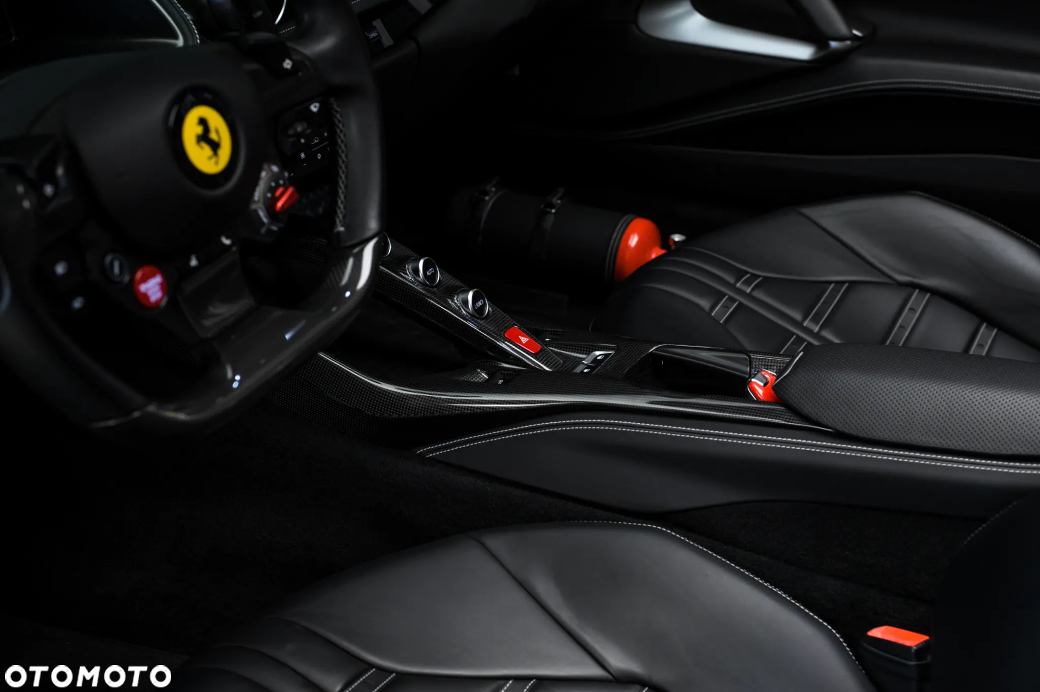 Ferrari 812 GTS - 13