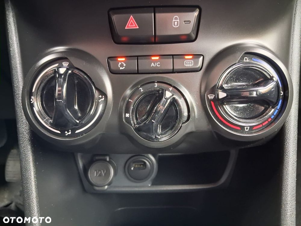 Peugeot 208 PureTech 82 Start & Stop Allure - 19