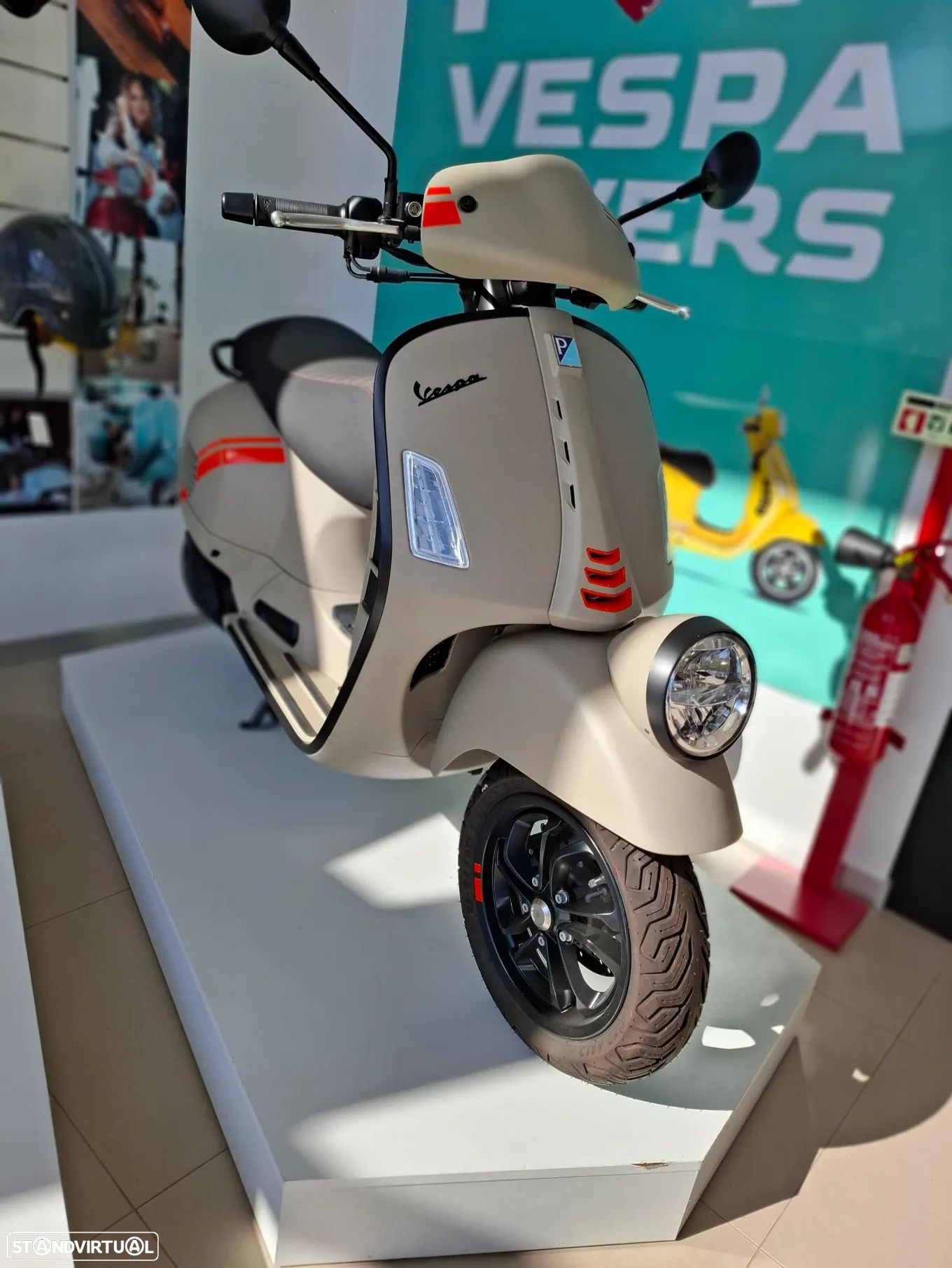 Vespa GTV 300 - 1