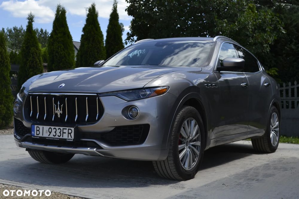 Maserati Levante - 3