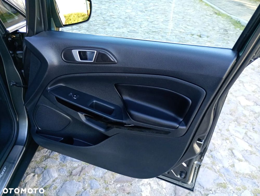 Ford EcoSport 1.0 EcoBoost TITANIUM X - 30