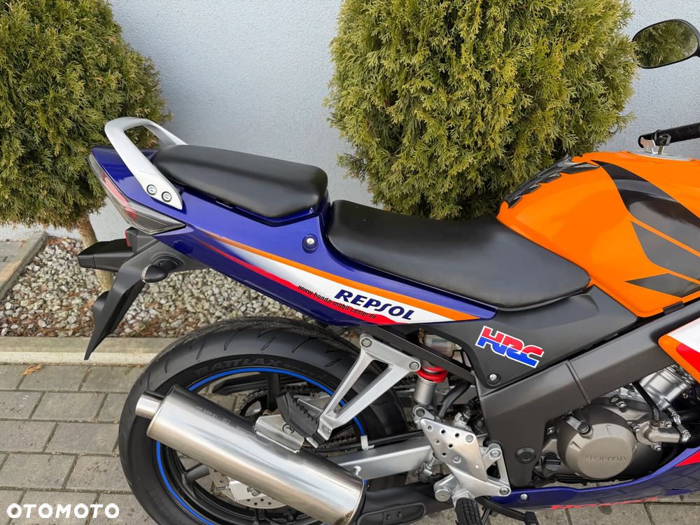 Honda CBR - 13