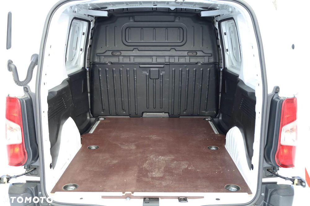 Toyota PROACE CITY - 24