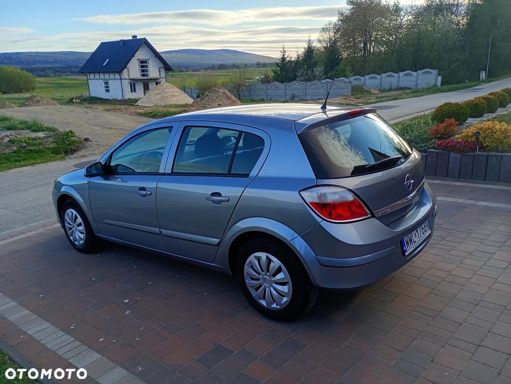 Opel Astra 1.4 - 2