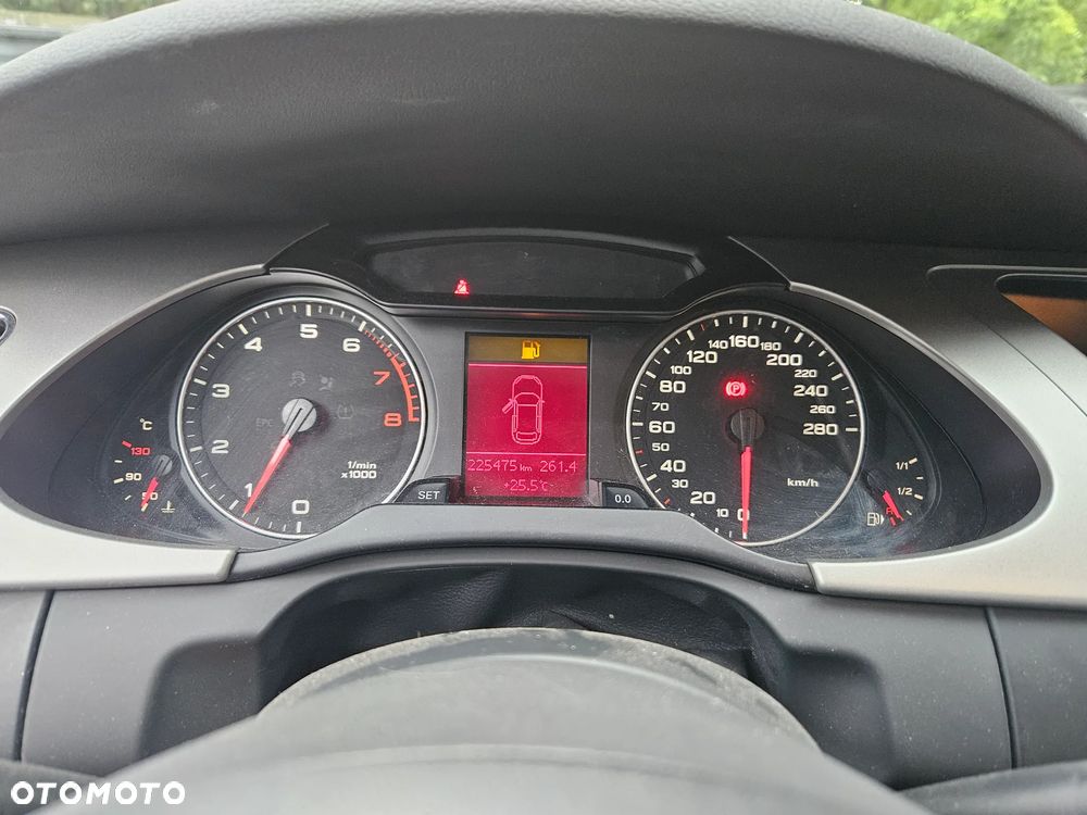 Audi A4 Avant - 10