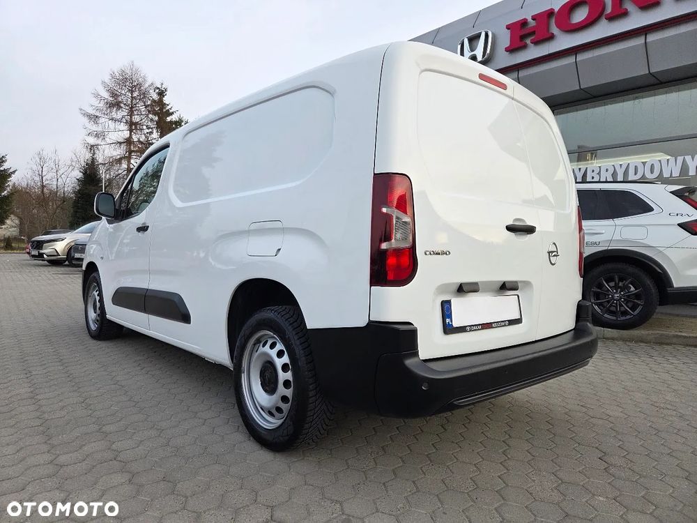 Opel COMBO - 4