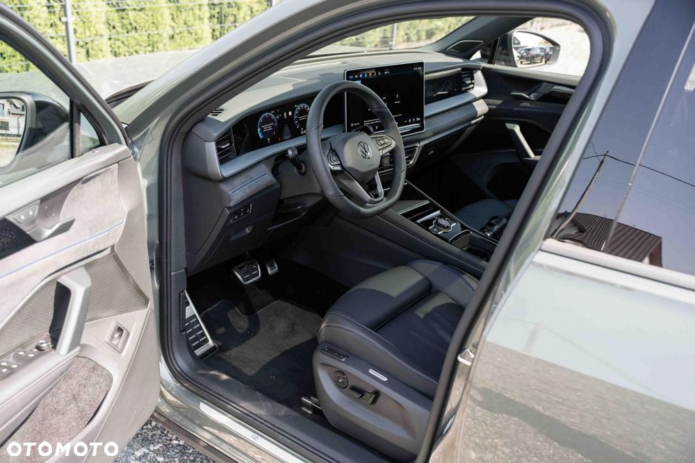 Volkswagen Tayron 2.0 TDI SCR 4Mot R-Line DSG - 11