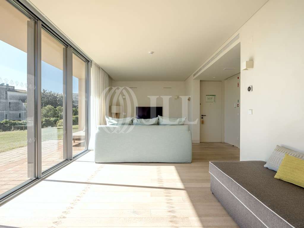 Apartamento T2, no White Shell em Porches, Algarve - Grande imagem: 5/38
