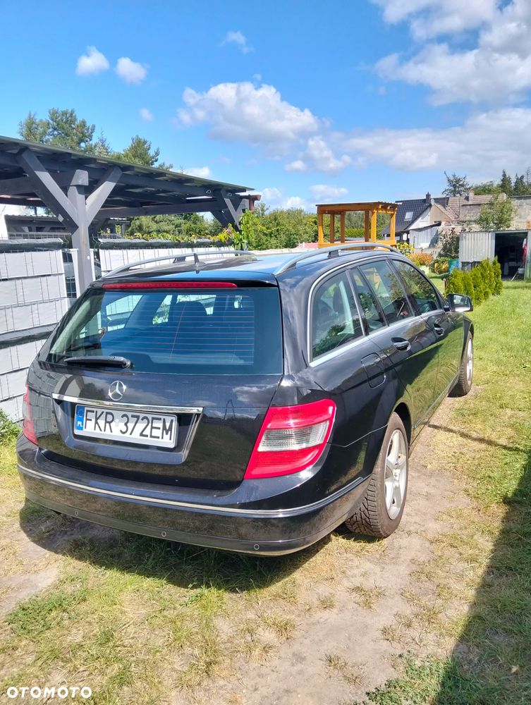 Mercedes-Benz Klasa C 180 T Kompressor Automatik BlueEFFICIENCY Avantgarde - 3