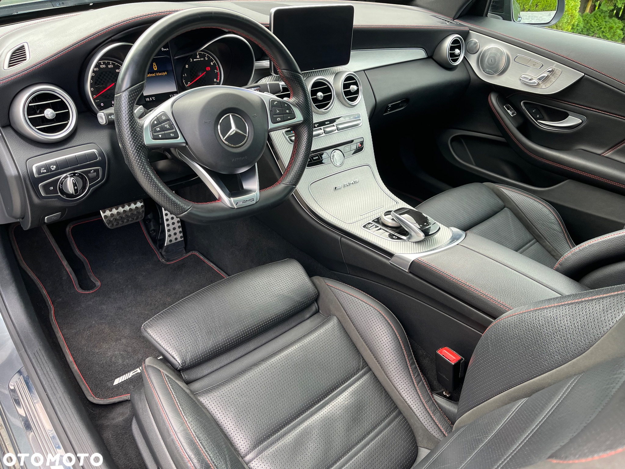 Mercedes-Benz Klasa C AMG 43 Coupe 4Matic 9G-TRONIC Night Edition - 28