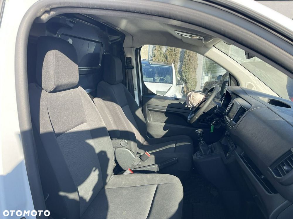 Opel Vivaro - 10